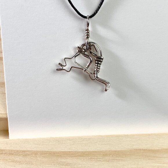 ⭐️Silver-tone Wire Kokopelli Pendant/Charm - Picture 1 of 5